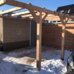 pergola douglashout met schutting en schuifpoort